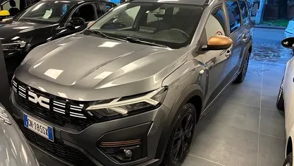 Usata Dacia Jogger Extreme 101 CV (74 kW) 2023 Monovolume
