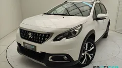 Usata 2016 Peugeot 2008 Allure SUV | 9800 € (Cara)