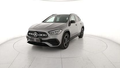 Begagnad Mercedes GLA250 Premium 160 HK (117 kW) 2021 Grå SUV
