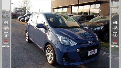 Gebraucht Hyundai i10 Comfort 67 PS (49 kW) 2017 Blau Kleinwagen