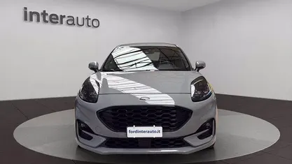 Grigio pastello Usata 2022 Ford Puma ST-Line SUV | 17.490 € (Buon prezzo)