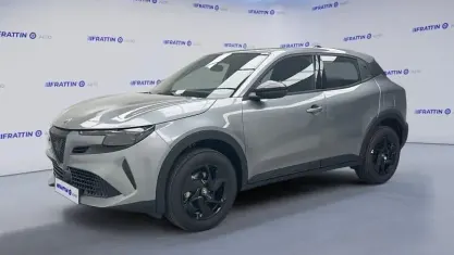 Usata Alfa Romeo GT Junior 145 CV (106 kW) 2025 Grigio SUV