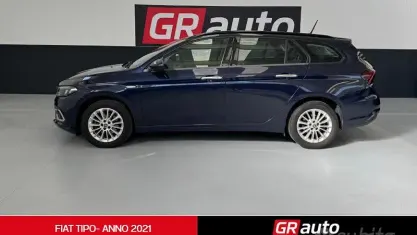 Usata Fiat Tipo Sport 131 CV (96 kW) 2021 Blu/azzurro Berlina