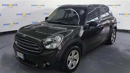 Usata Mini One D Countryman 90 CV (66 kW) 2016 Marrone SUV