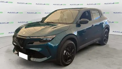 Usata Alfa Romeo GT Junior 136 CV (100 kW) 2025 Blu SUV