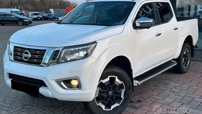 Usata Nissan Navara Tekna 190 CV (139 kW) 2020 Bianco Pick-up