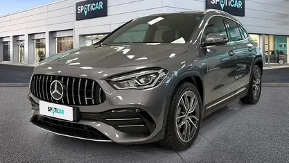 Grigio Usata 2023 Mercedes GLA35 AMG AMG SUV | 39.450 € (Super prezzo)