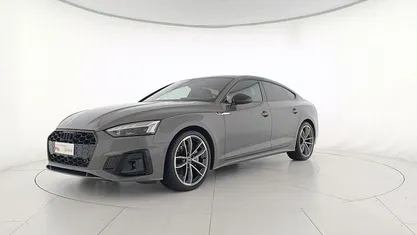 Usata Audi A5 Sportback S-Line 204 CV (150 kW) 2024 Grigio chronos metallizzato Utilitaria