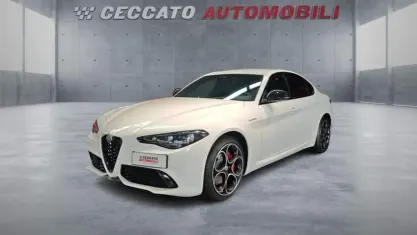 Nuova Alfa Romeo Giulia Veloce 210 CV (154 kW) 2026 Bianco Berlina