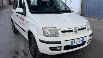 Usata Fiat Panda Dynamic 60 CV (44 kW) 2010 Bianco Utilitaria