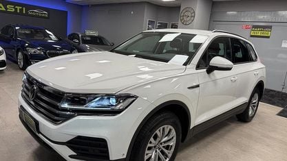 Gebraucht VW Touareg Elegance 231 PS (169 kW) 2020 Weiß SUV
