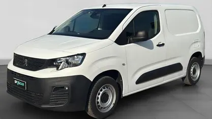 Gebraucht Peugeot Partner 102 PS (75 kW) 2021 Weiß Van / Kleinbus