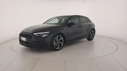 Usata Audi A3 S-Line 150 CV (110 kW) 2023 Nero mito metallizzato Berlina