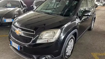Usata Chevrolet Orlando 131 CV (96 kW) 2012 Nero Monovolume