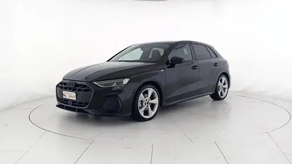 Usata Audi A3 S-Line 150 CV (110 kW) 2025 Nero mito metallizzato Berlina