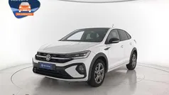 Pure white deep black perlato Usata 2022 VW Taigo R-line SUV | 19.900 € (Buon prezzo)