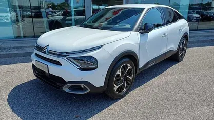 Bianco Usata 2021 Citroën C4 PureTech Tre volumi | 14.500 € (Buon prezzo)