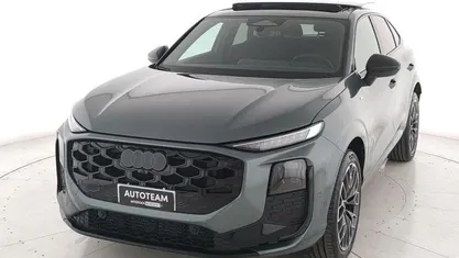 Nuova Audi Q3 Sportback S-Line 150 CV (110 kW) 2026 Verde SUV