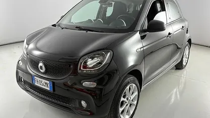 Usata Smart ForFour Passion 71 CV (52 kW) 2017 Utilitaria