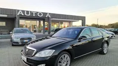 Nero Usata 2009 Mercedes S320 Avantgarde Tre volumi | 16.200 € (Molto cara)