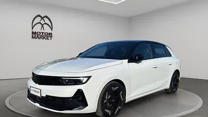 Usata Opel Astra GSe 224 CV (164 kW) 2023 Bianco Berlina