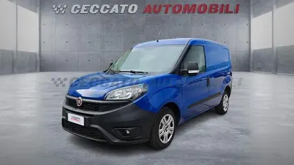 Usata Fiat Doblò 95 CV (69 kW) 2018 Blu Monovolume