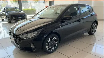Usata Hyundai i20 101 CV (74 kW) 2021 Nero Utilitaria