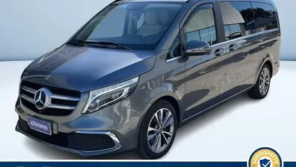 Argento Usata 2021 Mercedes V300 Premium Monovolume | 55.400 € (Ottimo prezzo)