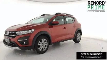 Usata Dacia Sandero Comfort 91 CV (66 kW) 2021 Rosso Berlina