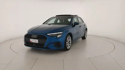 Usata Audi A3 Business 150 CV (110 kW) 2023 Blu atollo metallizzato Berlina