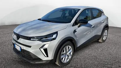 Usata 2025 Renault Captur Evolution SUV | 22.200 € (Buon prezzo)