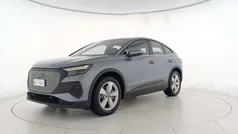 Blu geyser metallizzato Usata 2022 Audi Q4 Sportback e-tron Business SUV | 33.900 € (Ottimo prezzo)