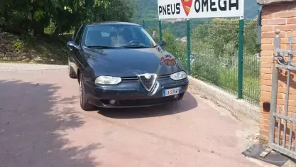 Usata Alfa Romeo 156 Progression 116 CV (85 kW) 2002 Nero Berlina