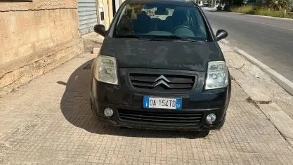 Usata Citroën C2 VTR Sport 68 CV (50 kW) 2006 Nero Utilitaria