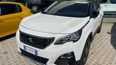 Usata 2019 Peugeot 3008 Allure SUV | 17.900 € (Buon prezzo)