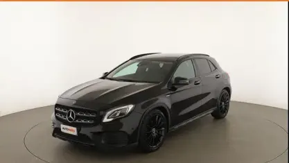 Usata Mercedes GLA200 136 CV (100 kW) 2018 Nero SUV