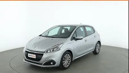 Usata Peugeot 208 Active 82 CV (60 kW) 2018 Utilitaria
