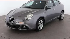 Grigio Usata 2014 Alfa Romeo Giulietta Distinctive Due volumi | 10.599 € (Buon prezzo)