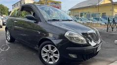 Usata 2004 Lancia Ypsilon Due volumi | 1950 € (Buon prezzo)