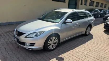 Usata Mazda 6 Luxury 140 CV (102 kW) 2009 Argento Station wagon