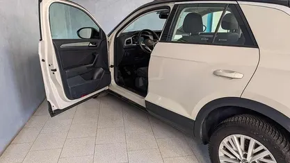 Usata VW T-Roc Life 110 CV (80 kW) 2024 Other SUV
