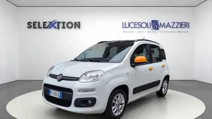 Usata 2020 Fiat Panda Lounge Due volumi | 11.500 € (Cara)