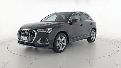 Begagnad Audi Q3 Advanced 150 HK (110 kW) 2022 Svart SUV