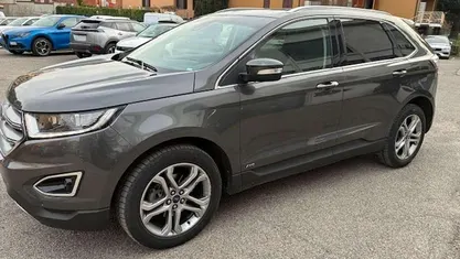 Usata Ford Edge Titanium 209 CV (153 kW) 2018 Grigio SUV