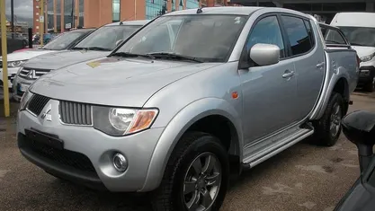 Usata Mitsubishi L200 Intense 136 CV (100 kW) 2011 Pick-up