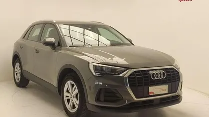 Usata Audi Q3 Business 150 CV (110 kW) 2022 Grigio chronos SUV