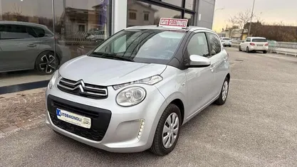 Argento Usata 2020 Citroën C1 Feel Due volumi | 9900 € (Buon prezzo)