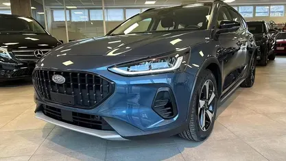 Usata Ford Focus Active 115 CV (84 kW) 2023 Blu Station wagon