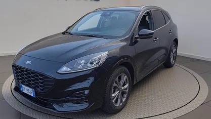 Usata Ford Kuga ST-Line 150 CV (110 kW) 2023 Agate black SUV