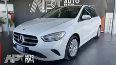 Bianco Usata 2022 Mercedes B180 Business Monovolume | 22.300 € (Buon prezzo)